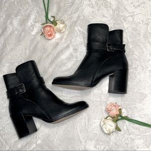 Splendid Black Leather Ankle Boot with Chunky Heels